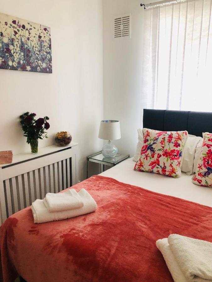Apartament Super Location 2, 1Min Metro 10 Min From Camden Londyn Zewnętrze zdjęcie