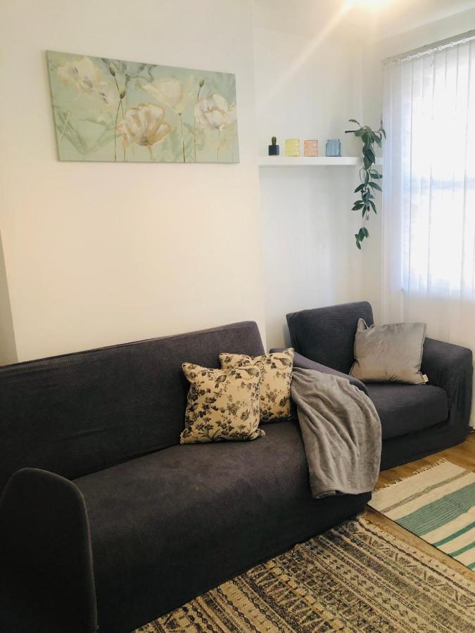 Apartament Super Location 2, 1Min Metro 10 Min From Camden Londyn Zewnętrze zdjęcie